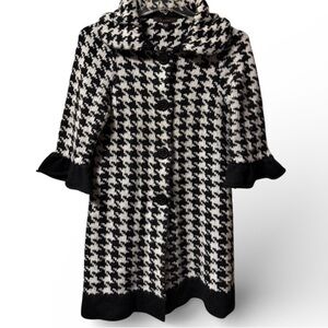 Fever ~ Coat ~ Women’s ~ Medium ~ Houndstooth ~ Black & White